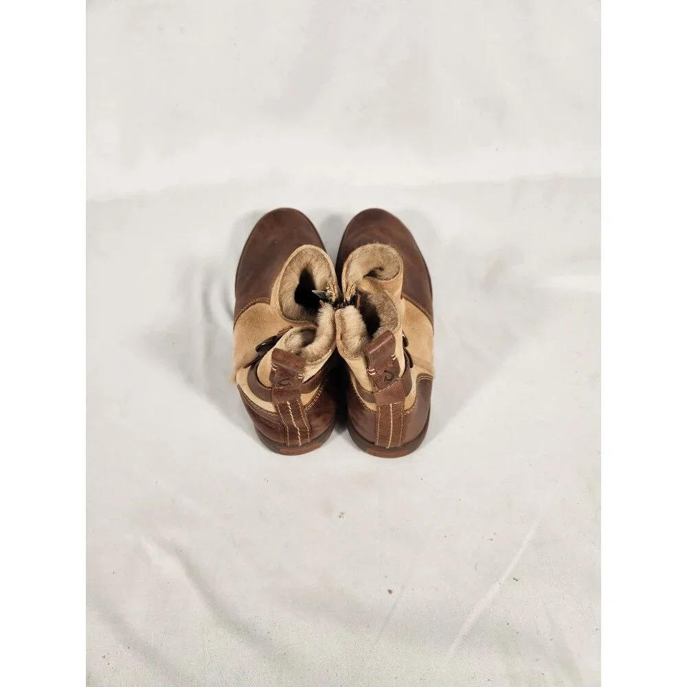 NWOB OluKai Womens Pehuea Hulu Boots Brown Wool Shearling Lined US/8 - Picture 3 of 11
